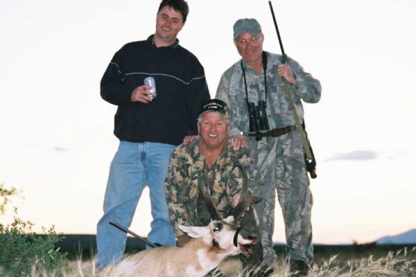 Pronghorn-Antelope-Hunting-Pictures-at-CF-Ranch-Alpine-West-Texas-R1-016-6A